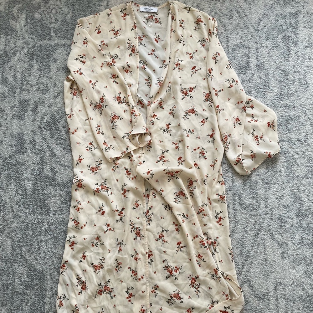 CJLA Floral Kimono